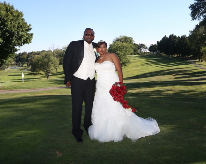 Bridal Couple on Ceremony at 3 Lakes Golf Course